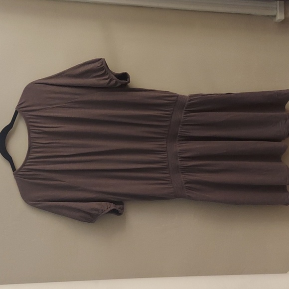 LILLA P Elastic Waist Split Neck Short Sleeve Mini Dress - Picture 12 of 13